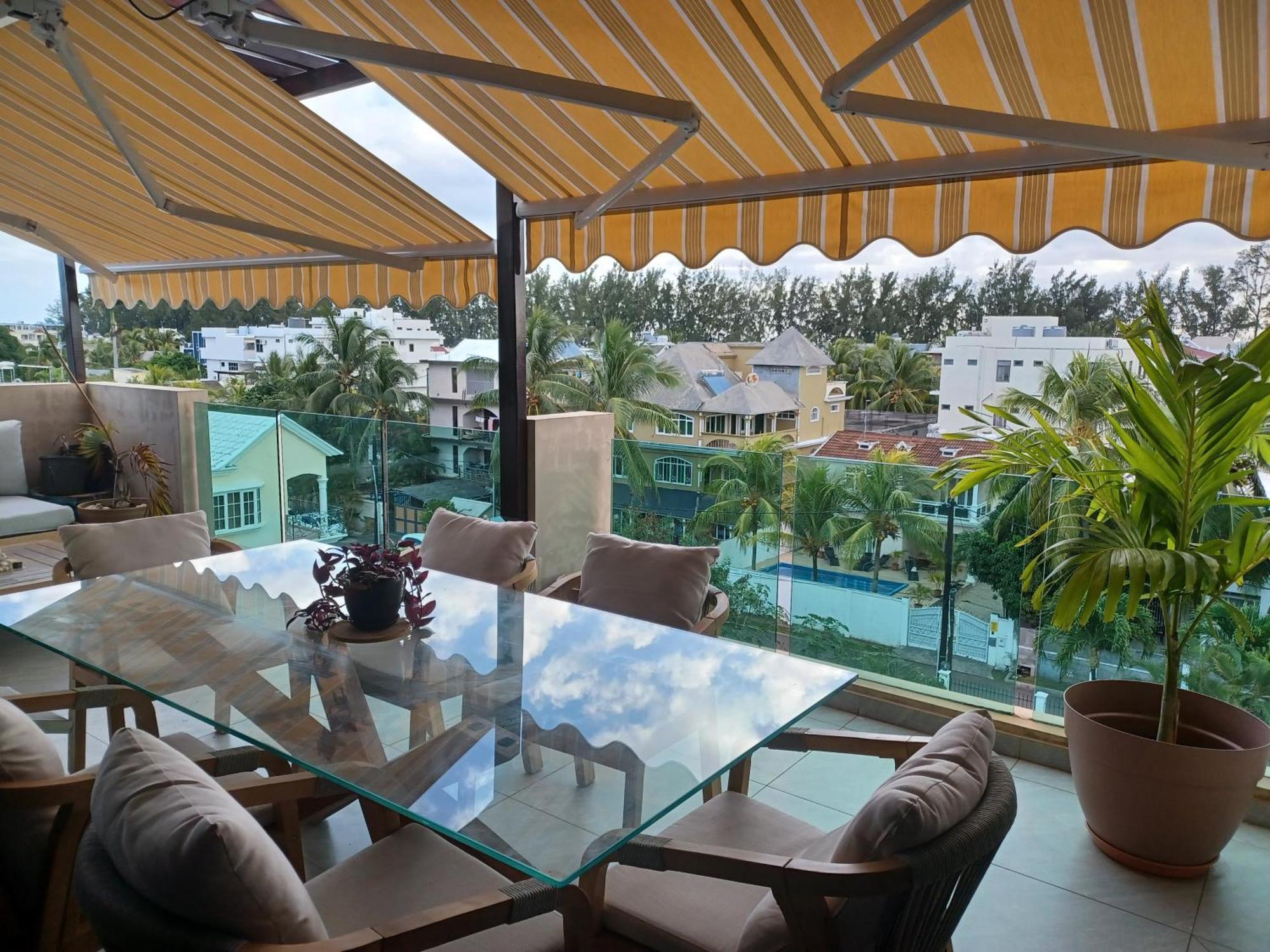 Splendide Penthouse Vue Mer A 5 Mn A Pied De La Plage Flic en Flac Ngoại thất bức ảnh